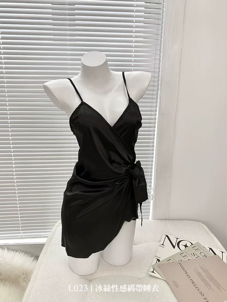 L023 冰絲綁帶小性感睡衣 性感黑 FREE SIZE