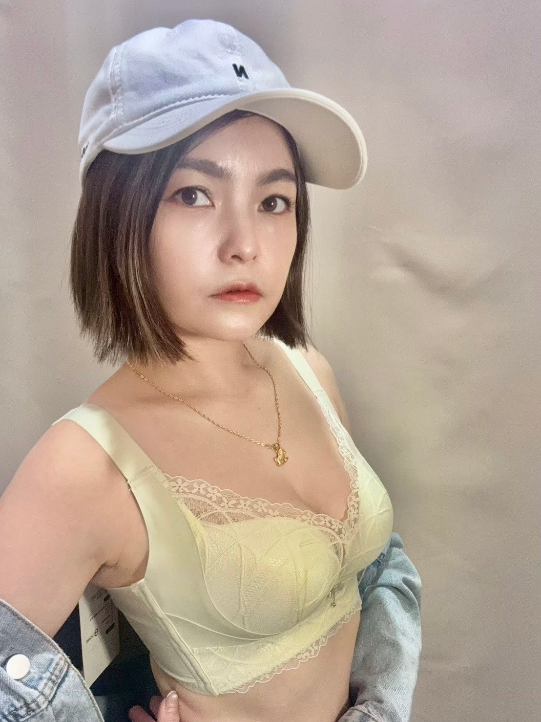 梨香 售完不補包副乳內衣 AB杯 茶綠色