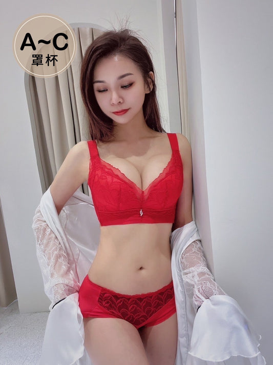 薰芯  夢幻包覆無鋼圈內衣 火辣紅 A~C杯